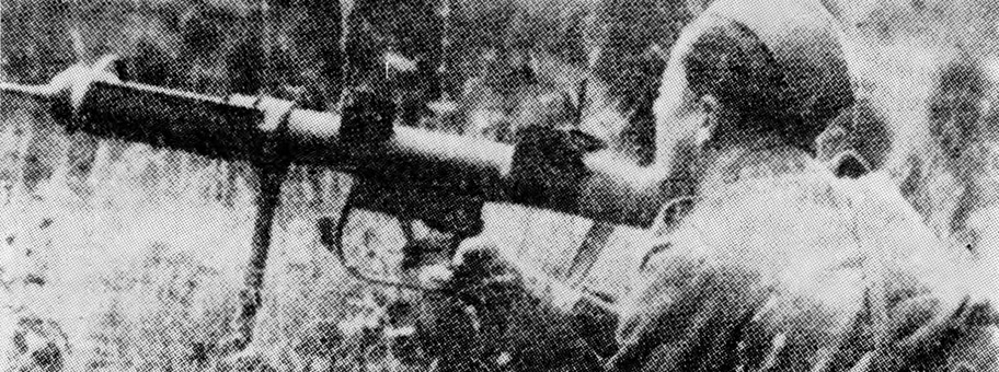 Slowenischer Partisan im Kampf gegen den deutschen Faschismus, 1944.