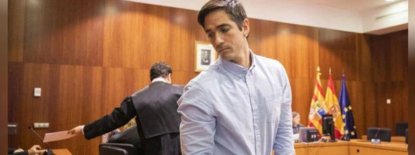 Rodrigo Lanza vor Gericht.