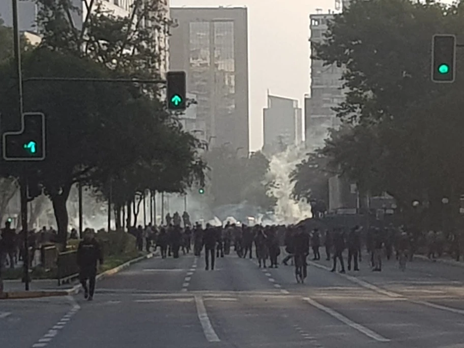 Santiago de Chile während den Unruhen, Oktober 2019.