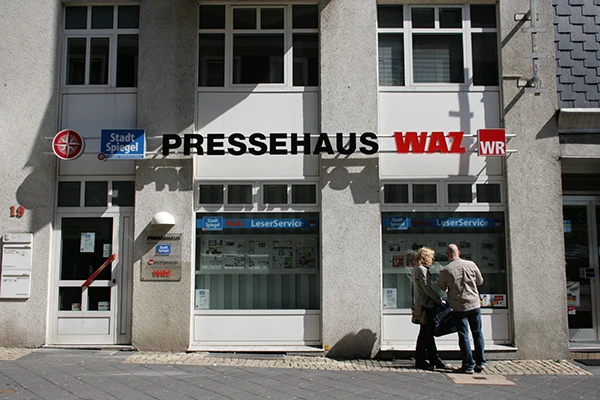 Grosse Weilstrasse in Hattingen mit dem Pressehaus der Westdeutschen Allgemeinen.