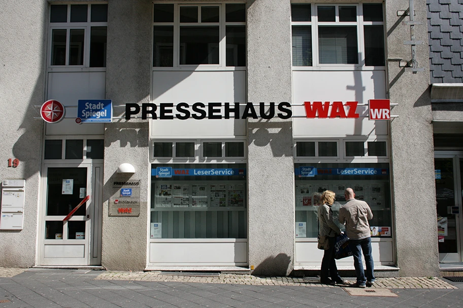 Grosse Weilstrasse in Hattingen mit dem Pressehaus der Westdeutschen Allgemeinen.