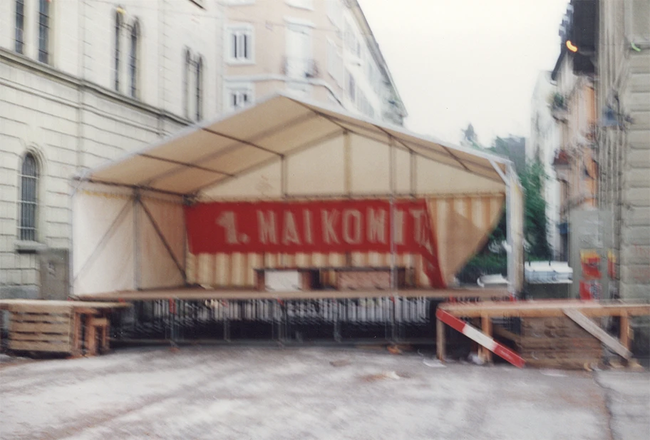 1. Mai auf dem Kasernenareal in Zürich, ca. 1995.
